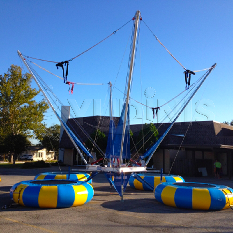 Inflatable 4-person Trampoline Bungee